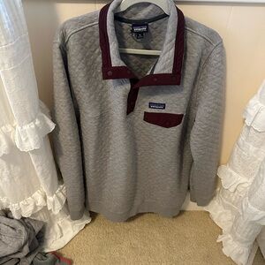 Patagonia Gray and Burgundy Quilted Men's Pullover